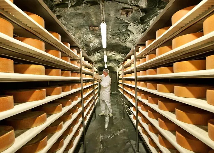 Holzmeisterhuette Teichalm-sommeralm * سانكت كاثرين ام اوفينيغ